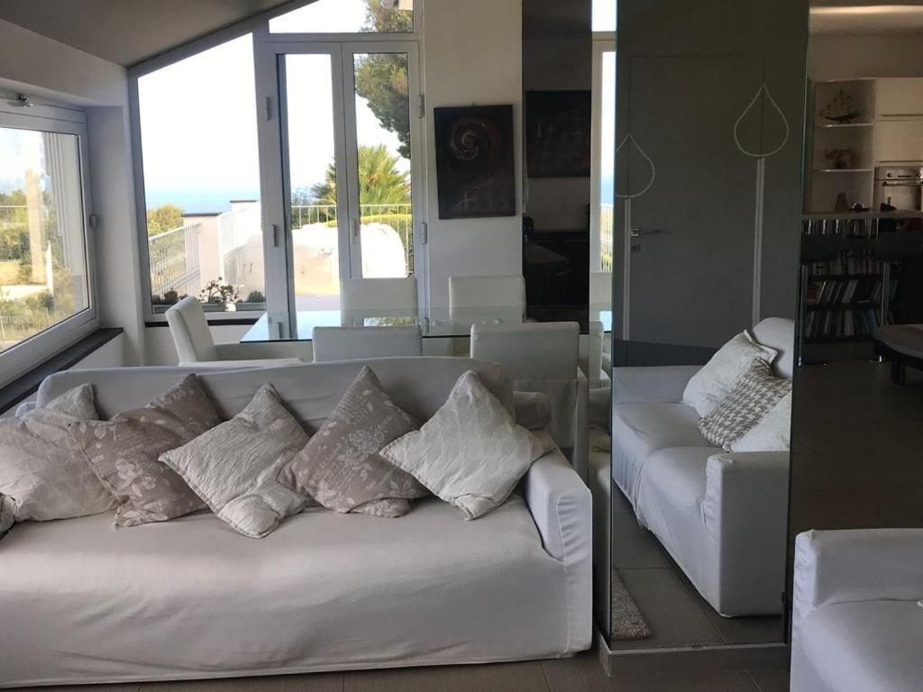 Villa Shambhala San Bartolomeo Al Mare Exteriér fotografie