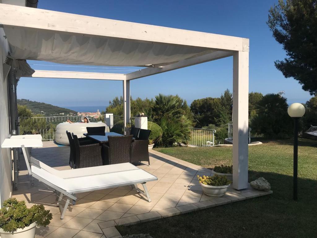 Villa Shambhala San Bartolomeo Al Mare Exteriér fotografie