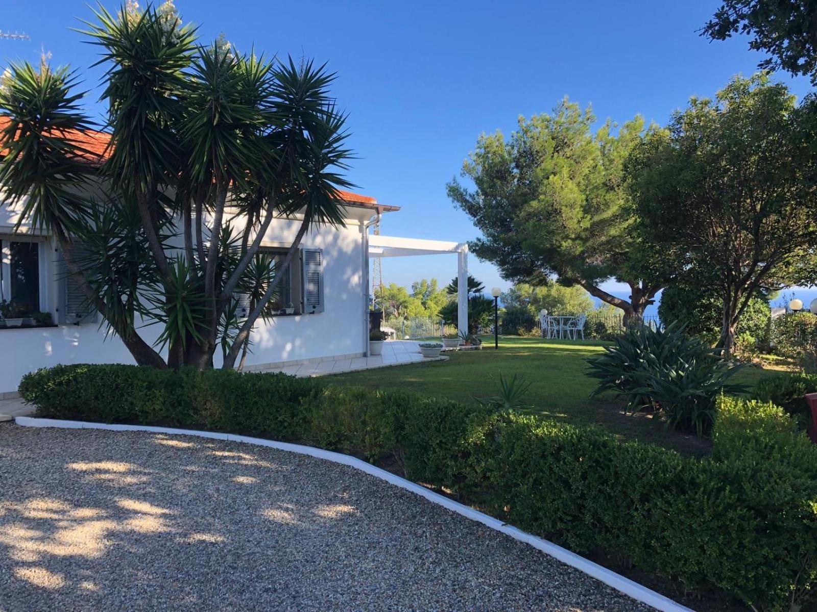 Villa Shambhala San Bartolomeo Al Mare Exteriér fotografie